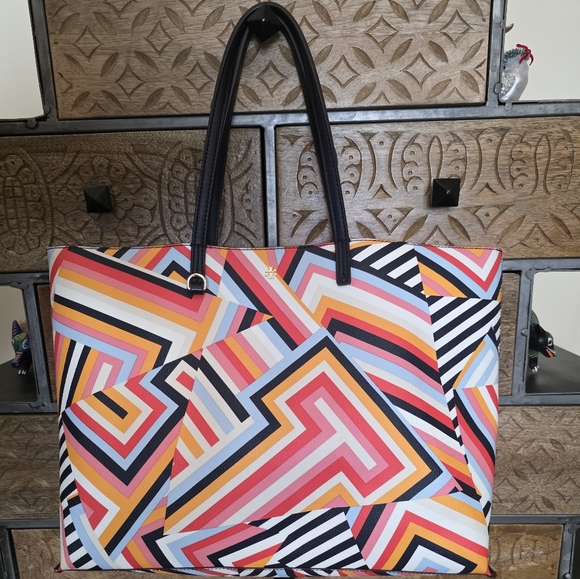 Tory Burch Kerrington T Print Tote - Picture 2 of 15